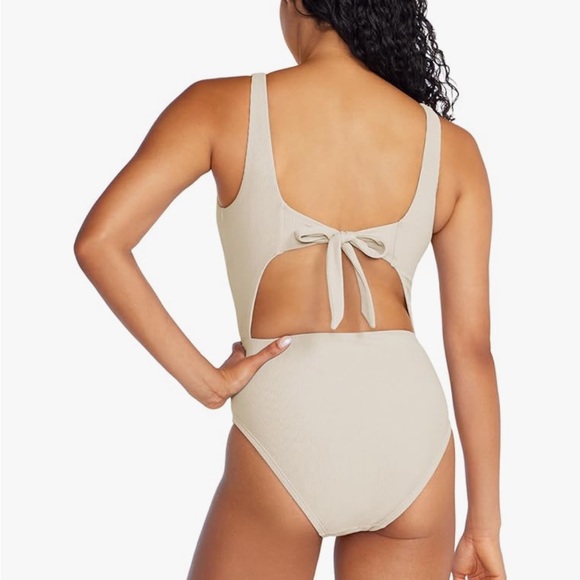 Speedo Ribbed Keyhole Swimsuit - Picture 3 of 9